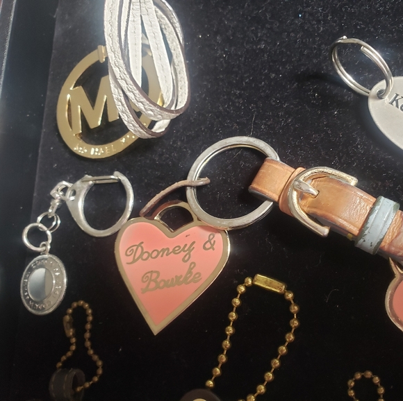 Purse and/or key chains - Picture 3 of 5